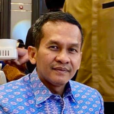 សេក សុជាតិ